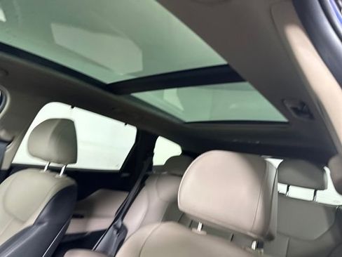 Certified 2023 Hyundai Santa Fe SEL w/ Premium Package image 12