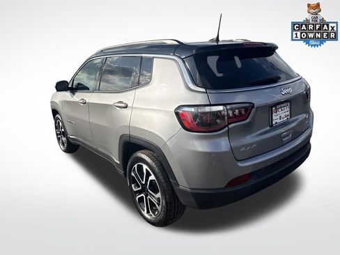 Certified 2022 Jeep Compass Limited image 5