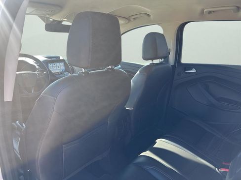 Used 2017 Ford Escape Titanium image 17