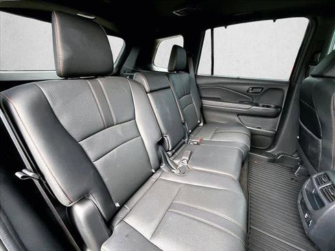 Used 2022 Honda Passport TrailSport image 29