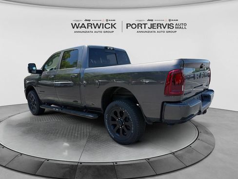 New 2026 RAM 2500 Laramie AWD/4WD image 3
