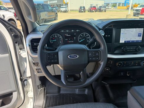 Certified 2022 Ford F150 XL w/ Trailer Tow Package AWD/4WD image 11
