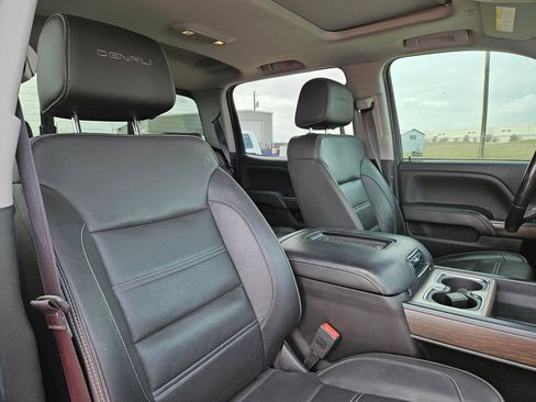 Used 2019 GMC Sierra 3500 Denali w/ Duramax Plus Package image 30