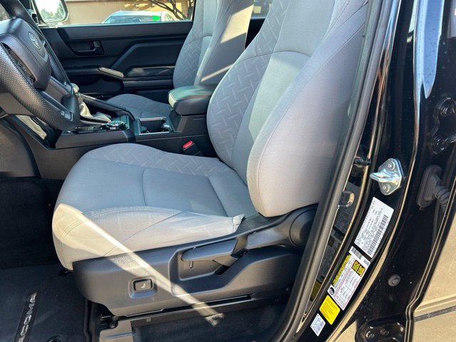 Used 2024 Toyota Tacoma SR5 AWD/4WD image 13
