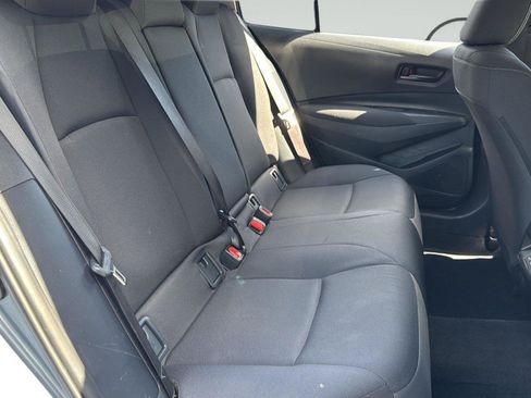 Used 2025 Toyota Corolla LE FWD image 29