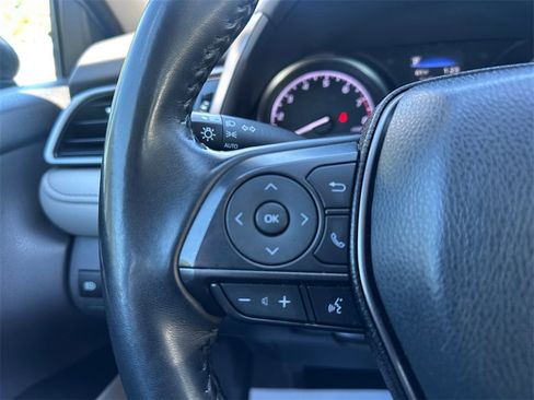 Used 2023 Toyota Camry SE image 28