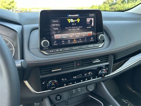 Certified 2025 Nissan Rogue SV w/ Rock Creek Premium Package image 26