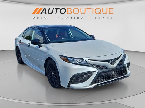 Used 2021 Toyota Camry XSE w/ Navigation Package FWD image 7