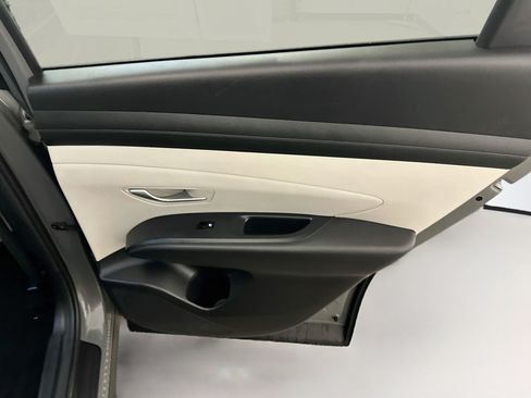 Used 2025 Hyundai Tucson SEL AWD/4WD image 31