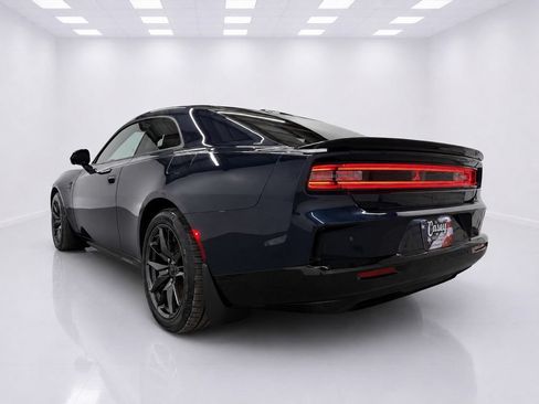 Used 2024 Dodge Charger Daytona Scat Pack w/ Plus Group AWD/4WD image 10
