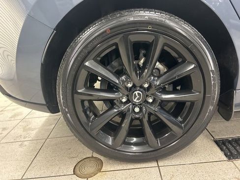 Used 2021 MAZDA MAZDA3 s image 12