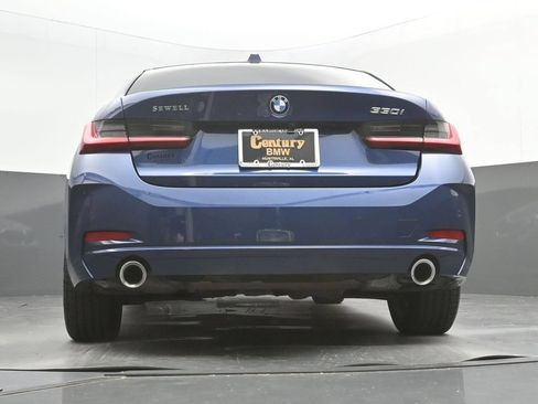 Used 2024 BMW 330i Sedan w/ Premium Package RWD image 45
