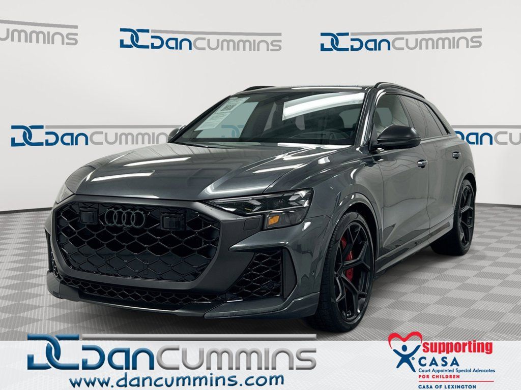 Used 2026 Audi RS Q8 performance AWD/4WD image 1
