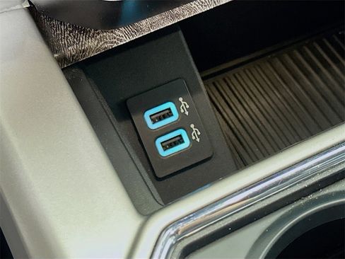 Used 2019 Ford F350 Lariat w/ Lariat Ultimate Package image 32