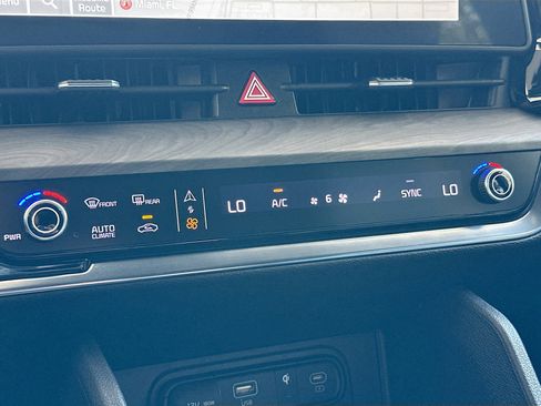 Used 2023 Kia Sportage X-Line image 16