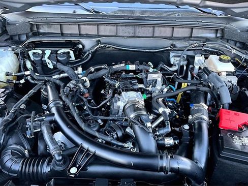 Used 2024 Ford Bronco Badlands image 30