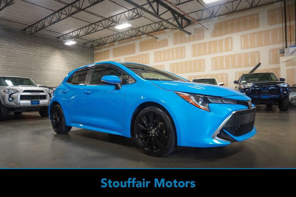 Used 2021 Toyota Corolla XSE FWD image 1