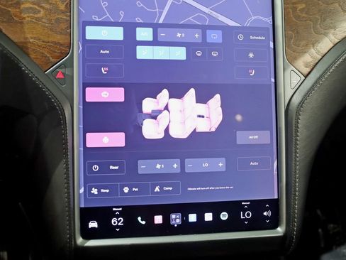 Used 2020 Tesla Model X AWD/4WD image 18