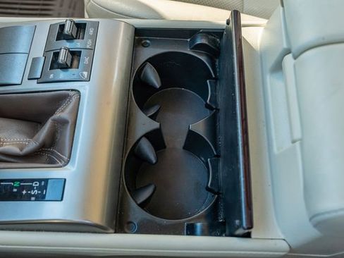 Used 2017 Lexus GX 460 Premium image 33