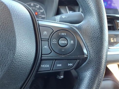 Used 2023 Toyota Corolla LE image 22
