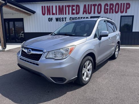 Used 2014 Subaru Forester 2.5i Premium AWD/4WD image 3