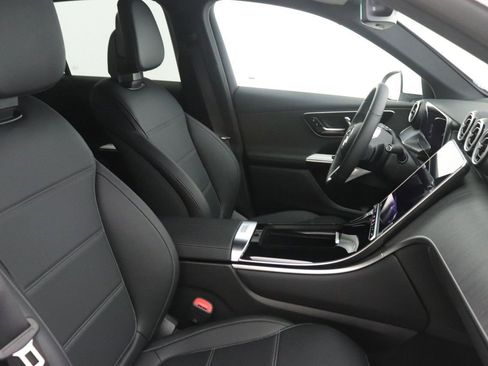 Certified 2026 Mercedes-Benz GLC 300 image 30