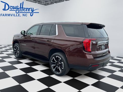 Used 2022 GMC Yukon SLE image 3