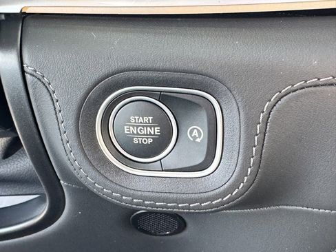 New 2025 Mercedes-Benz GLS 63 AMG 4MATIC image 27