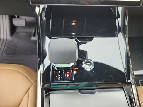 New 2026 Land Rover Range Rover Sport SE image 16