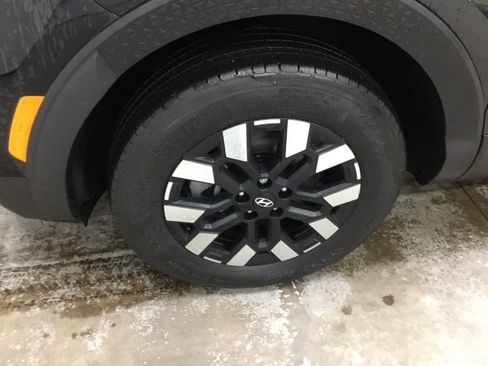 Used 2025 Hyundai Santa Cruz SEL image 4