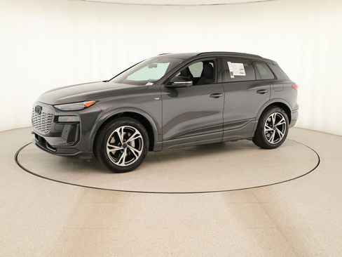New 2027 Audi Q6 e-tron Prestige AWD/4WD image 13