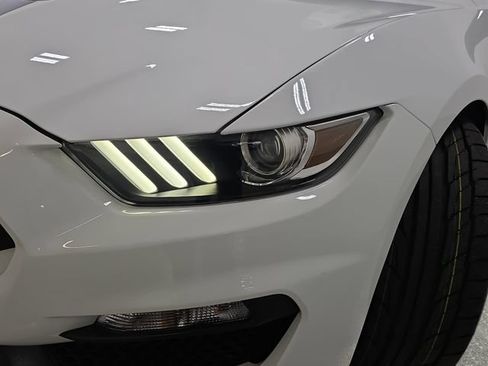 Used 2016 Ford Mustang Shelby GT350 w/ Technology Package RWD image 28