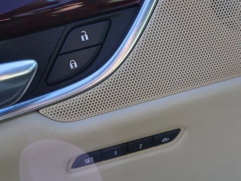 Used 2017 Cadillac XT5 Premium Luxury image 15