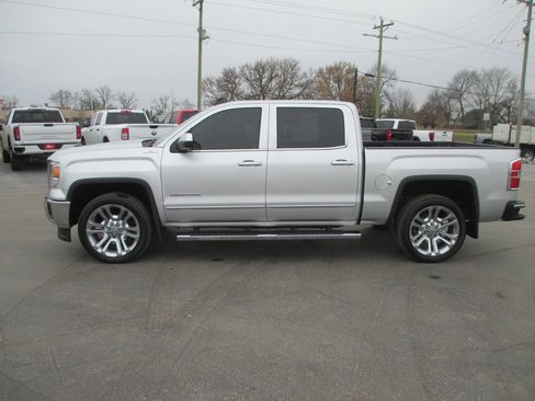 Used 2015 GMC Sierra 1500 SLT w/ SLT Crew Cab Value Package image 9