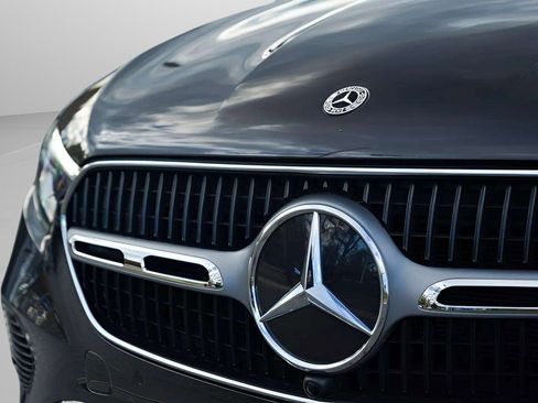 Used 2024 Mercedes-Benz GLC 300 4MATIC image 51