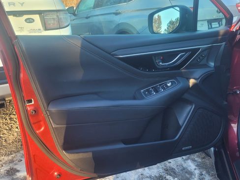 Used 2020 Subaru Outback Limited w/ Popular Package #2 image 10