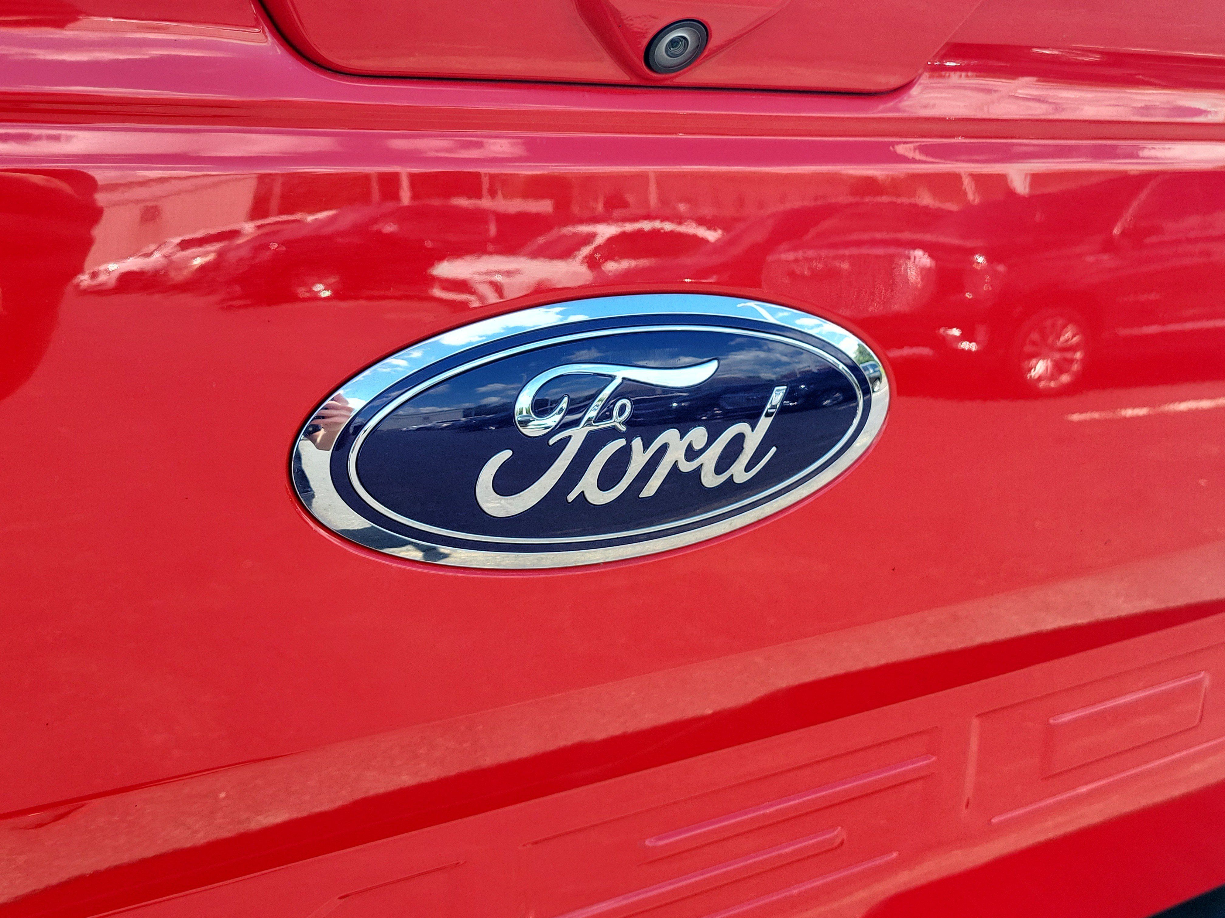 Used 2019 Ford F150 Lariat AWD/4WD image 6