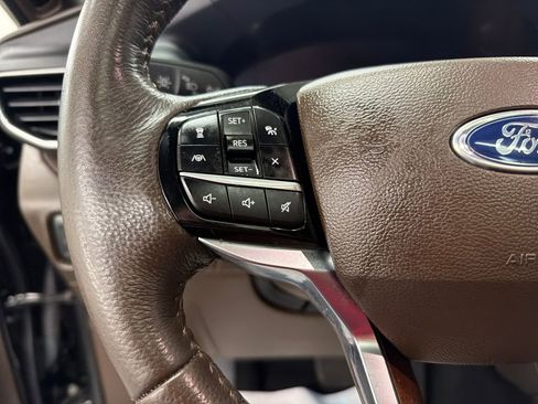 Certified 2024 Ford Explorer King Ranch w/ Technology Package image 21