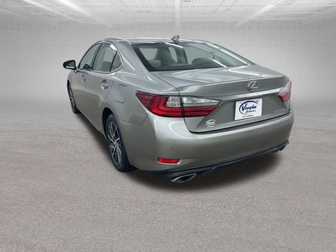 Used 2017 Lexus ES 350 image 9