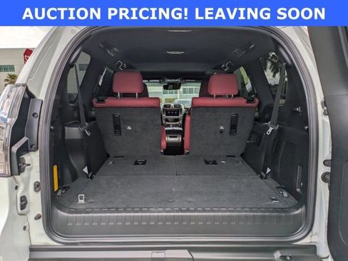 Used 2021 Lexus GX 460 Premium image 12