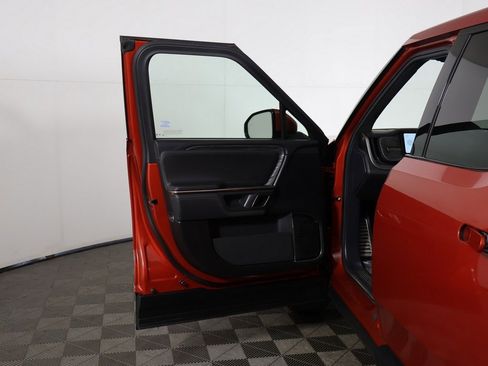 Used 2022 Rivian R1T Adventure image 22