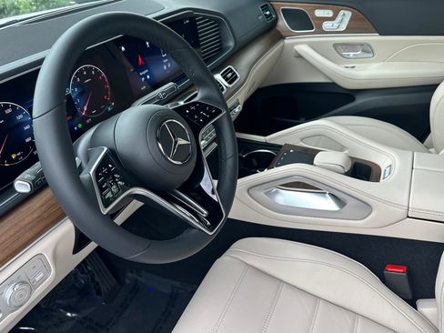 New 2026 Mercedes-Benz GLE 450 4MATIC Coupe image 10
