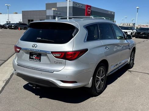 Used 2018 INFINITI QX60 Luxe w/ Premium Plus Package AWD/4WD image 8