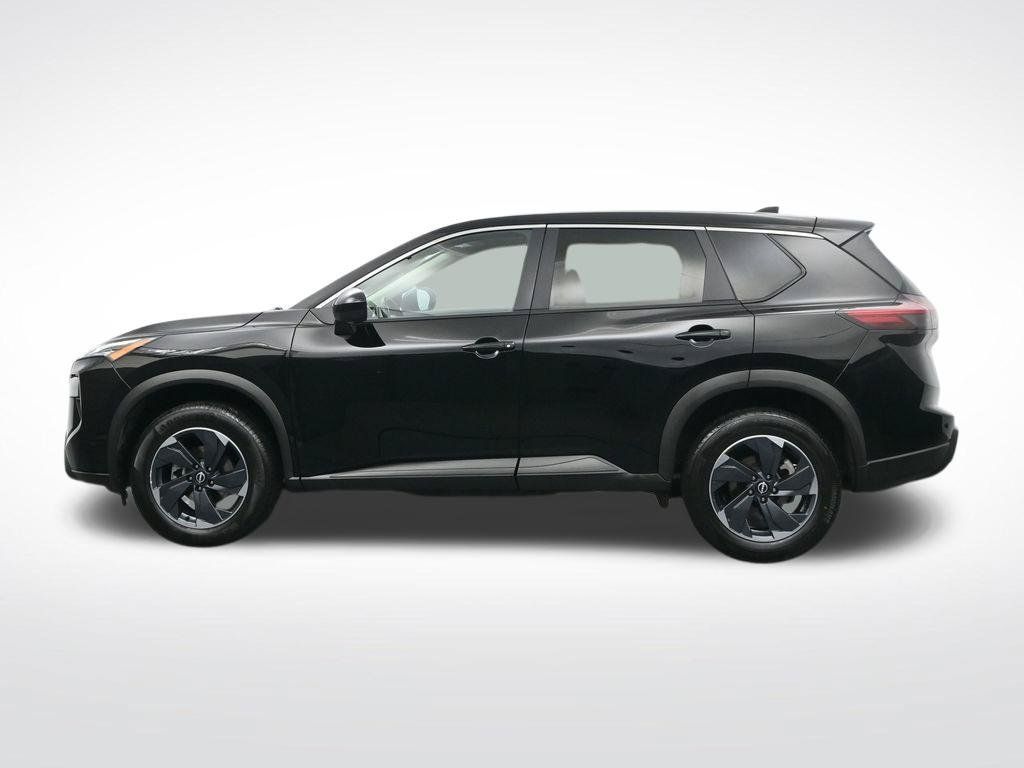 Used 2025 Nissan Rogue SV FWD image 10