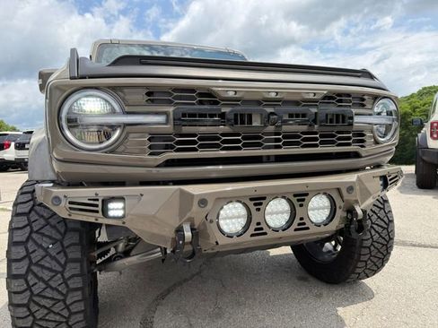 Used 2025 Ford Bronco Outer Banks AWD/4WD image 10