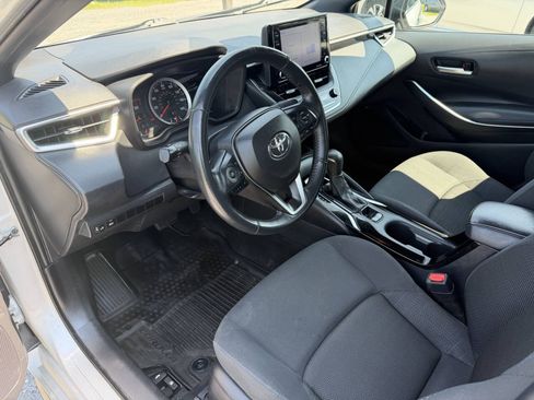 Used 2022 Toyota Corolla SE FWD image 9