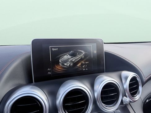 Used 2018 Mercedes-Benz AMG GT Roadster image 65