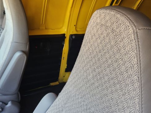 New 2025 Chevrolet Express 2500 image 18