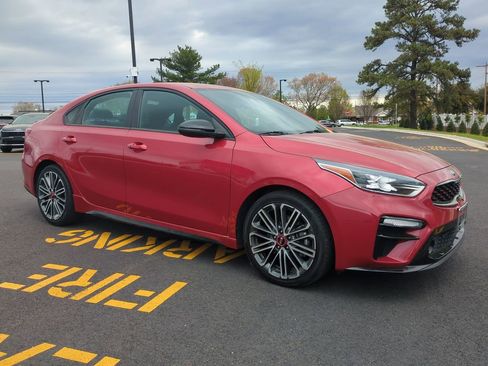 Used 2021 Kia Forte GT image 2