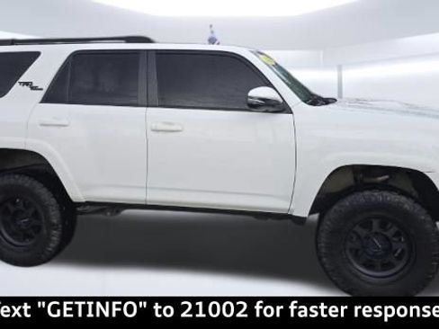Used 2022 Toyota 4Runner TRD Off-Road Premium AWD/4WD image 2